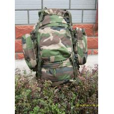 法军100升作战背包